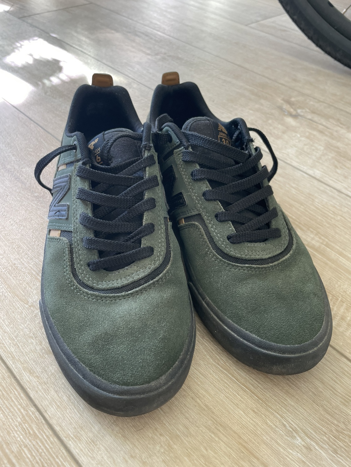 New Balance shoes Men’s 9US