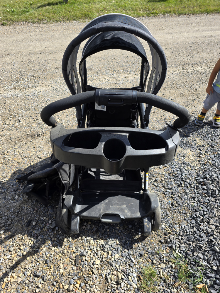 Graco ready 2 grow Double Stroller with Rain cover - photo 3