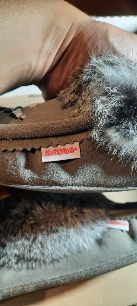 Brand New Women's Size 8 Softmoc Mocasins image indicator(6)