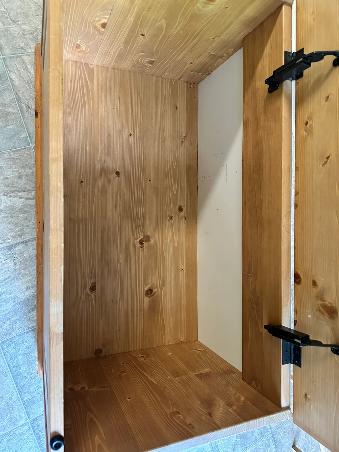 Wooden Storage Trunk image indicator(6)