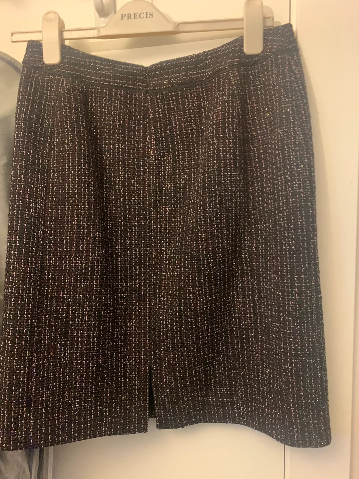 Precis Petite Tweed Boucle Jacket and Skirt Size 6 image indicator(4)