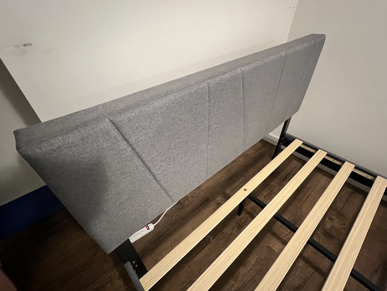 Queen bed frame - Perfect condition