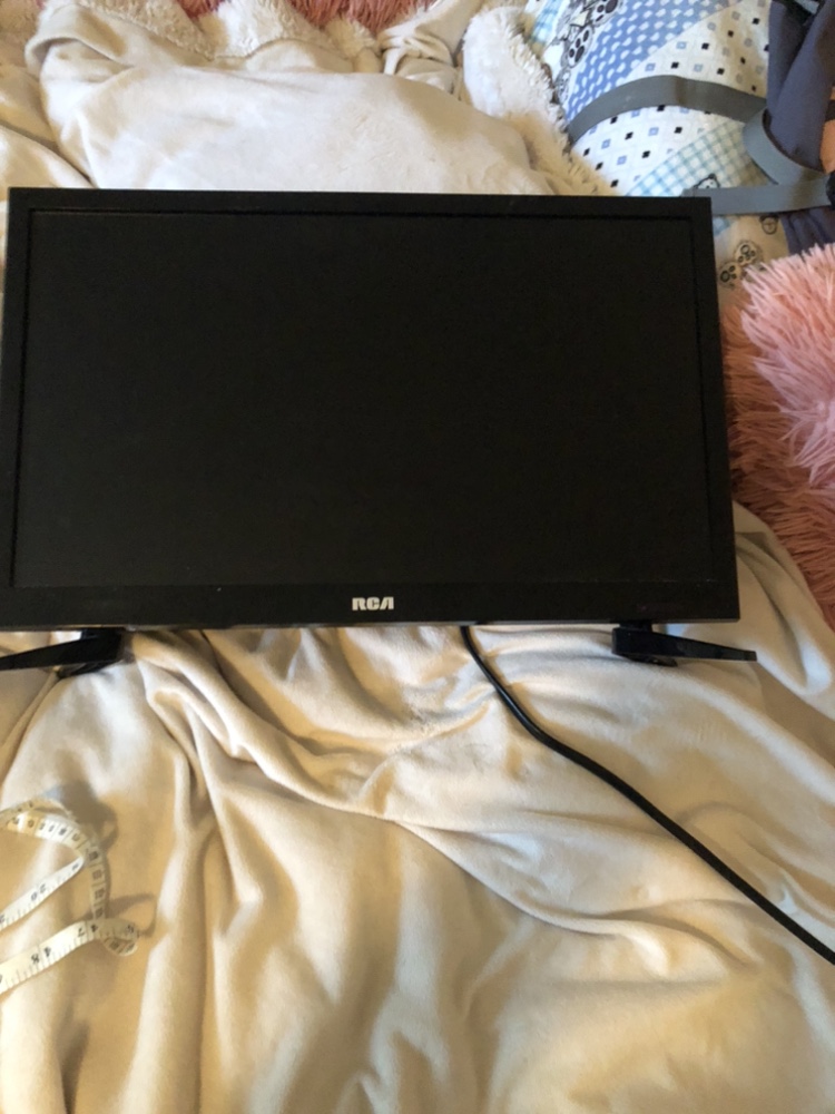 RCA 19 inch TV