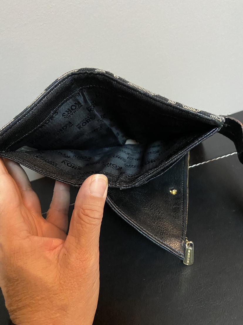 Michael Kors Wallet - photo 5