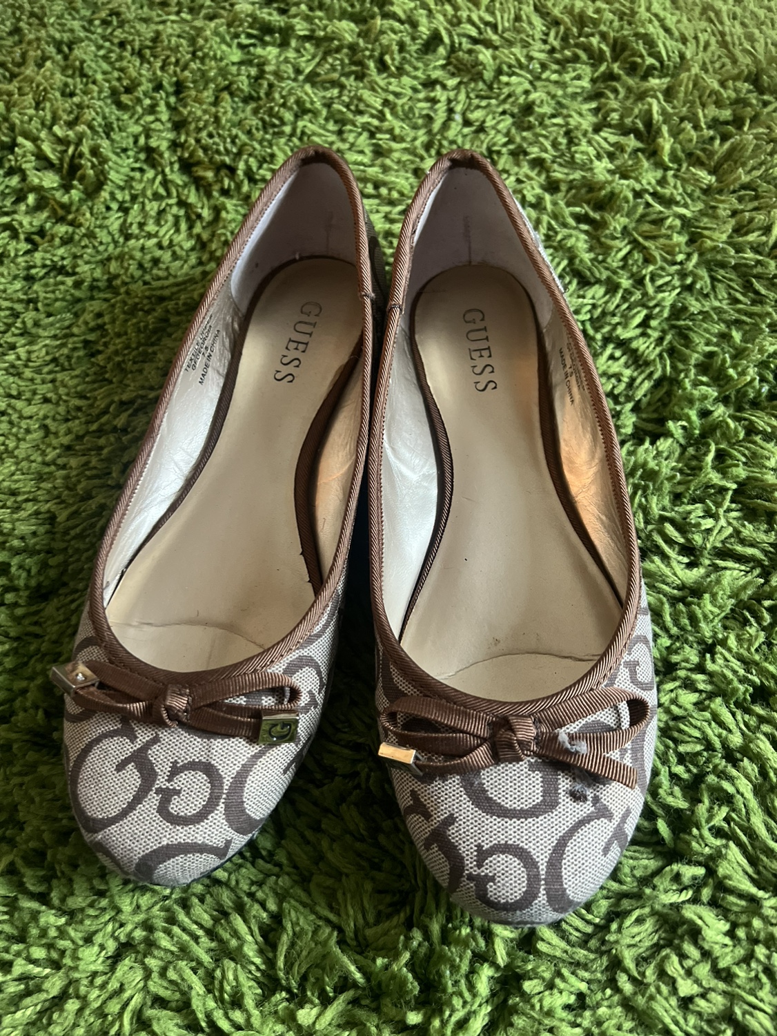 Guess Brown Flat Shoes