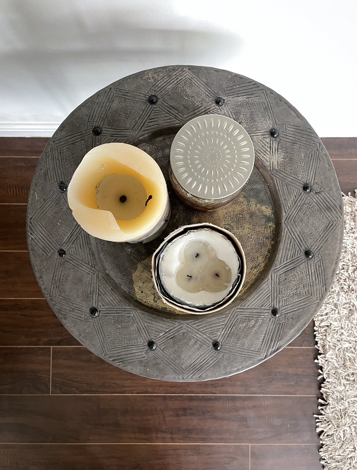 Metal Side Table - photo 4