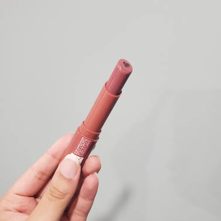 e.l.f. Hydrating Core Lip Shine - Happy image indicator(3)