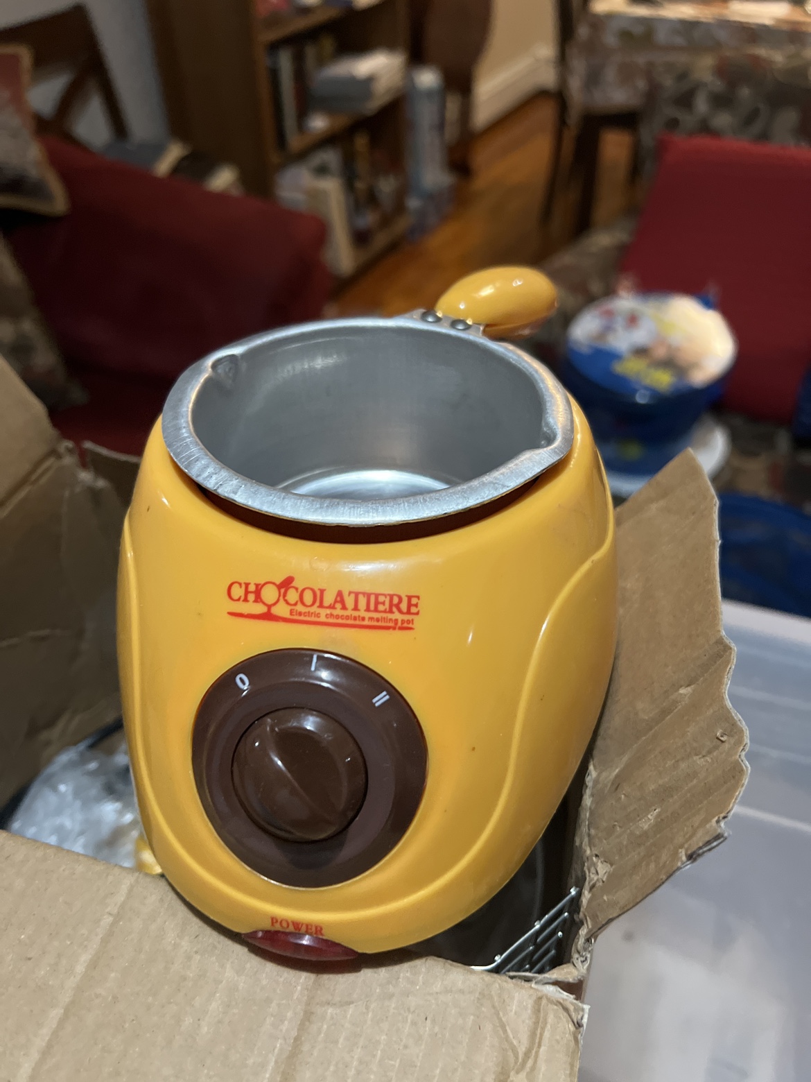 Chocolatiere Electric Chocolate Melting/Fondue Pot - photo 3