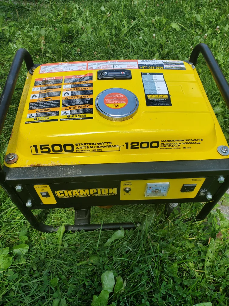 Champion 1500W Generator thumbnail