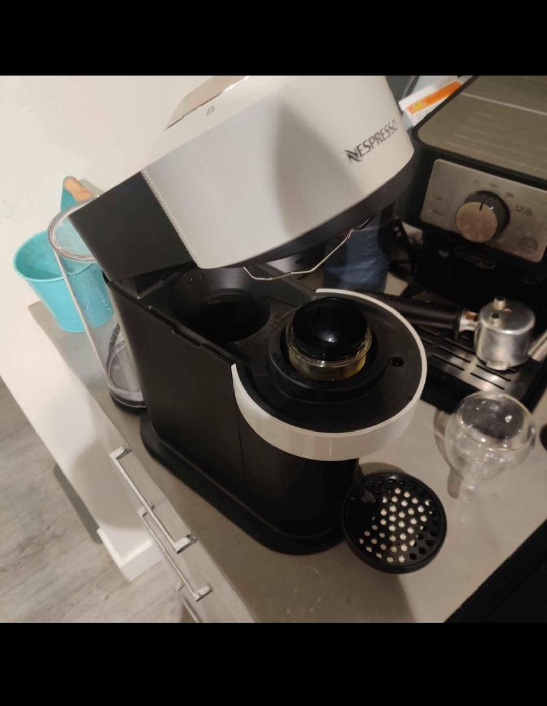 Nespresso VertuoPlus Coffee Machine - photo 3