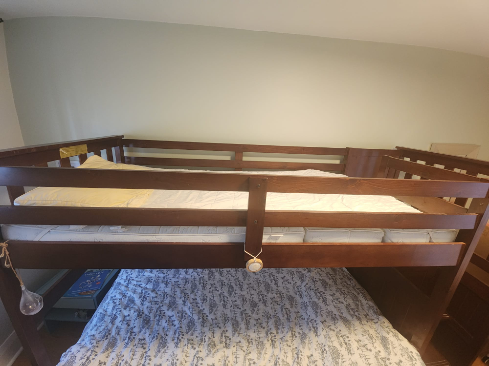 Solid wood twin over full bunk bed - photo 5