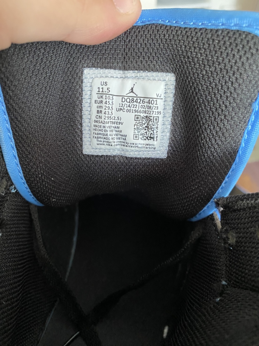 Air Jordan 1 Mid - photo 4