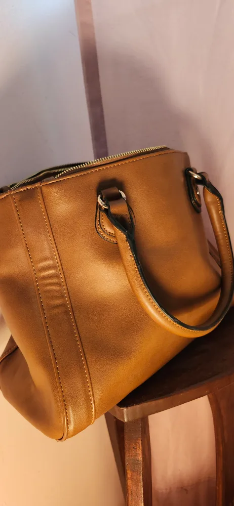 Forever 21 Brown Handbag image indicator(6)