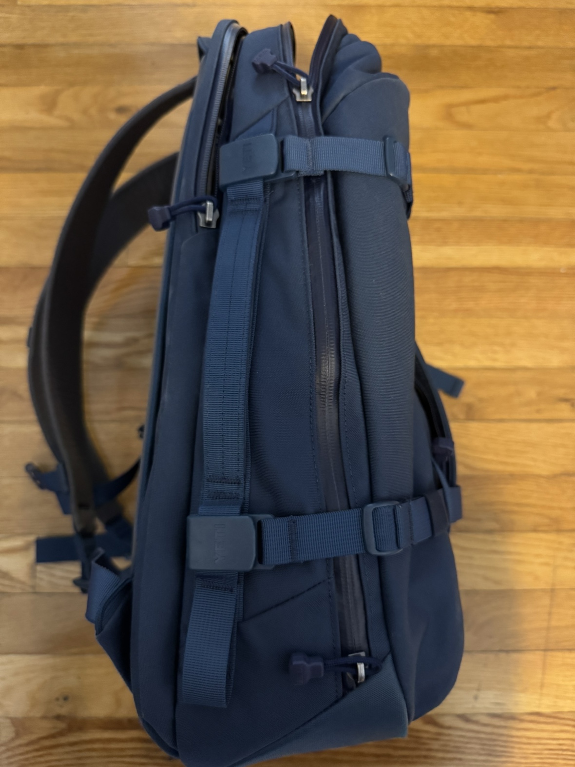 Yeti 27L crossroads backpack - photo 4