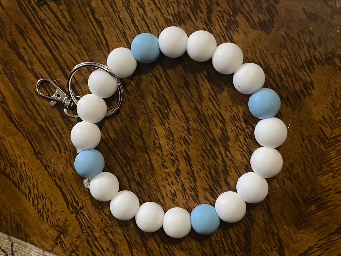 Silicone Bead Key Chain image indicator(3)