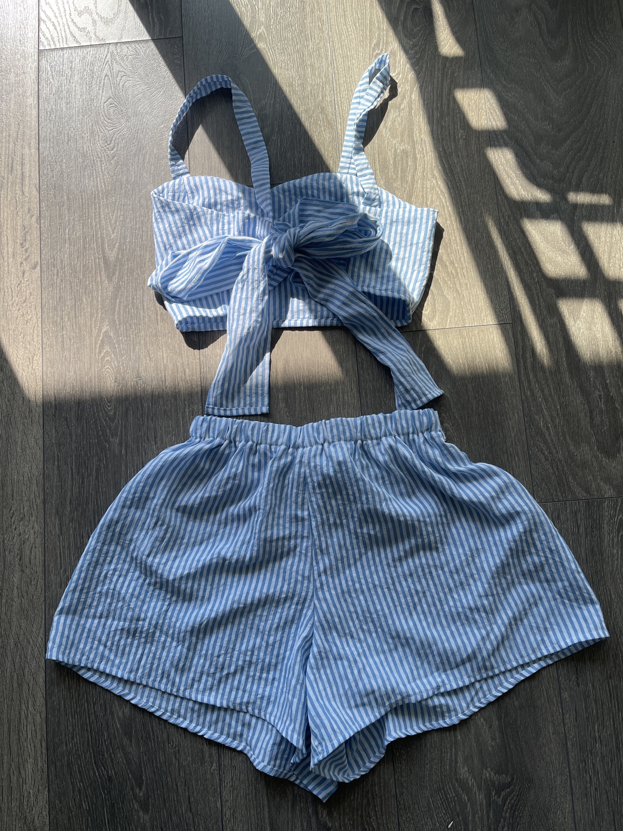 Blue Striped Crop Top & Shorts Set - photo 4