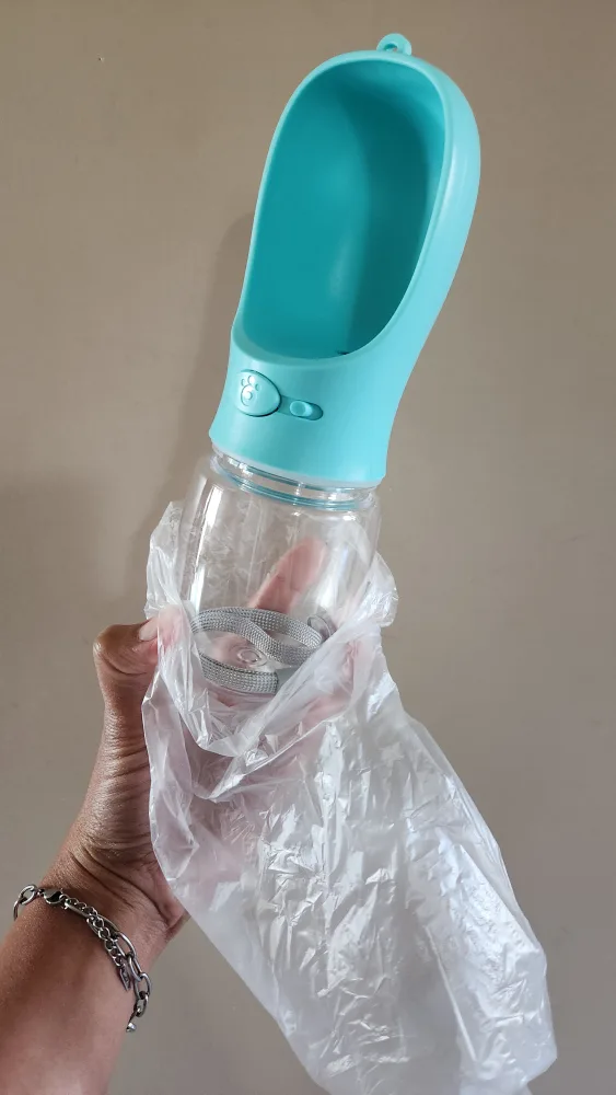 Portable Pet Water Bottle image indicator(3)