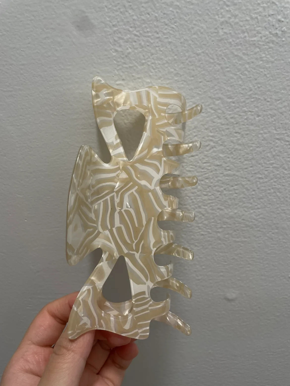 #freecycle Large Hair Claw Clip thumbnail