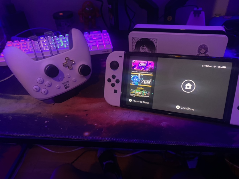 Nintendo Switch Console OLED - photo 4