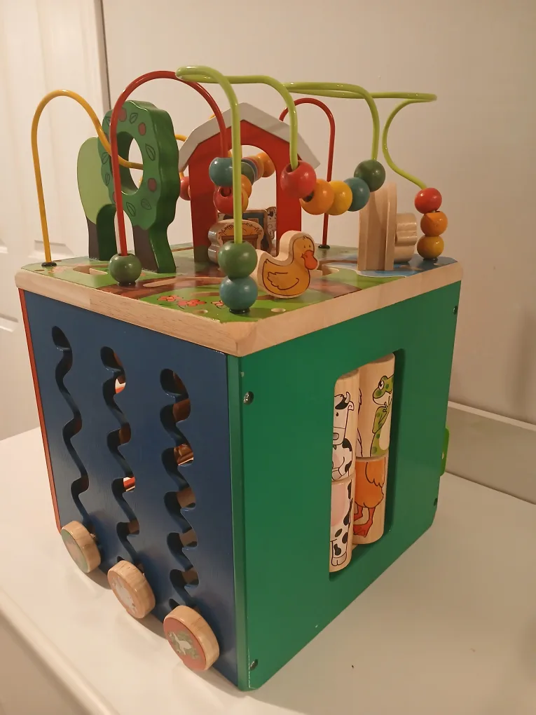 Wooden Activity Cube for young tofdles image indicator(2)