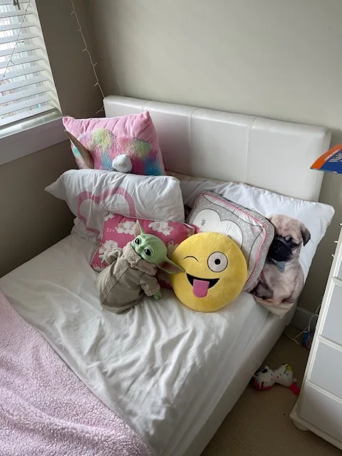 Twin bed frame with slats image indicator(6)