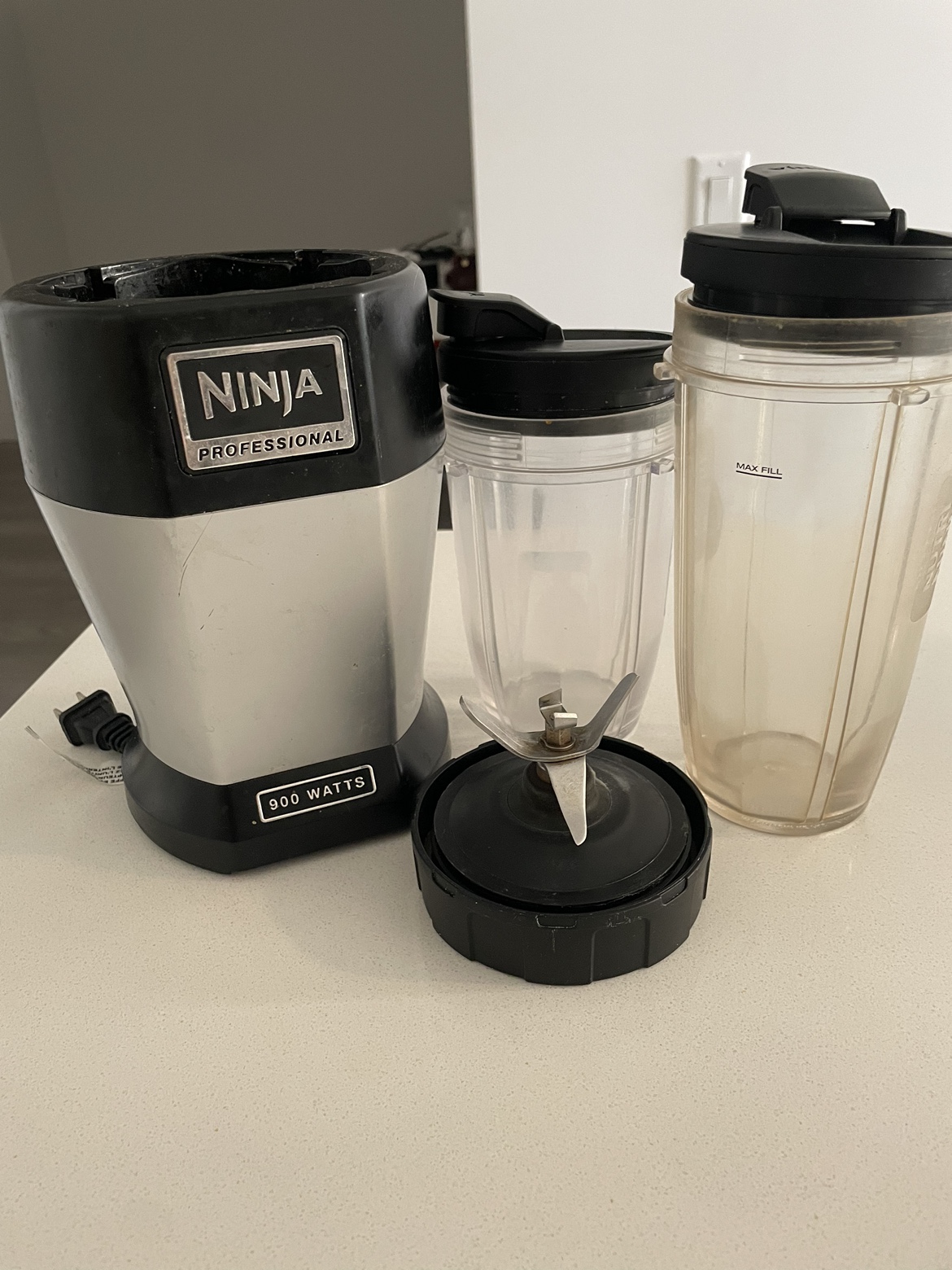 Ninja Professional 900 Watt Blender - photo 2