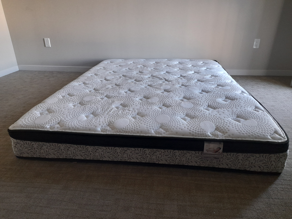 Queen Mattress - photo 2