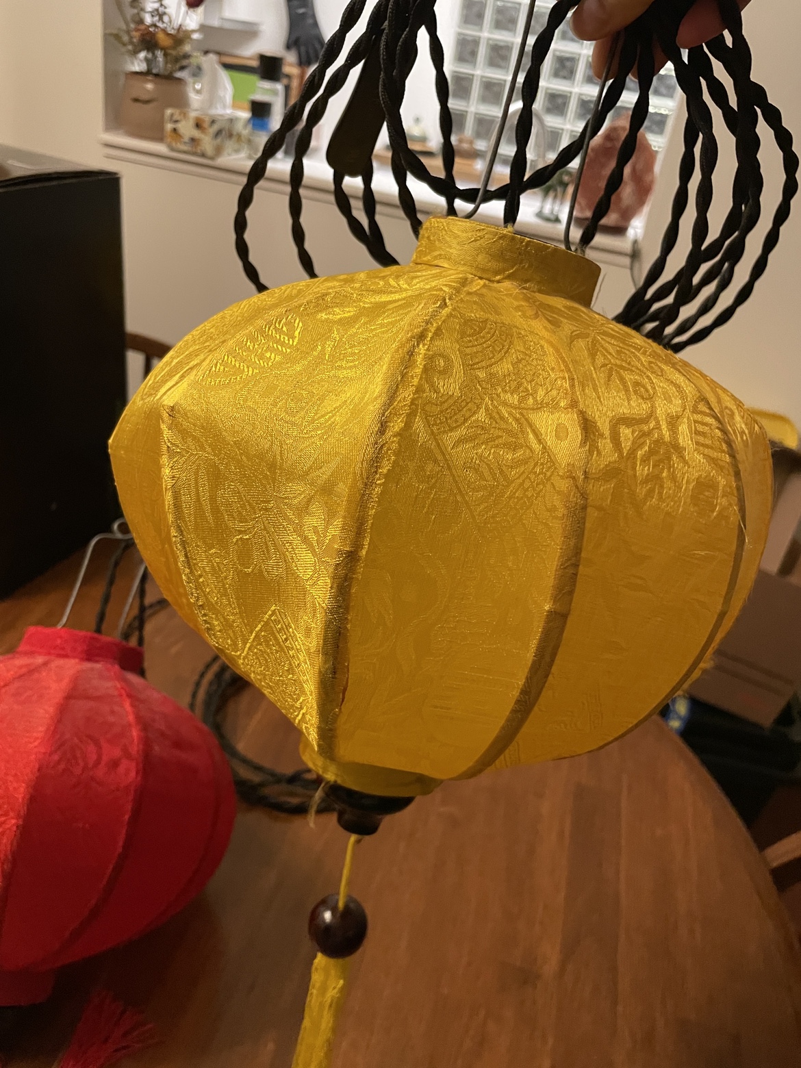 Vietnamese silk lanterns w bulb included - photo 2