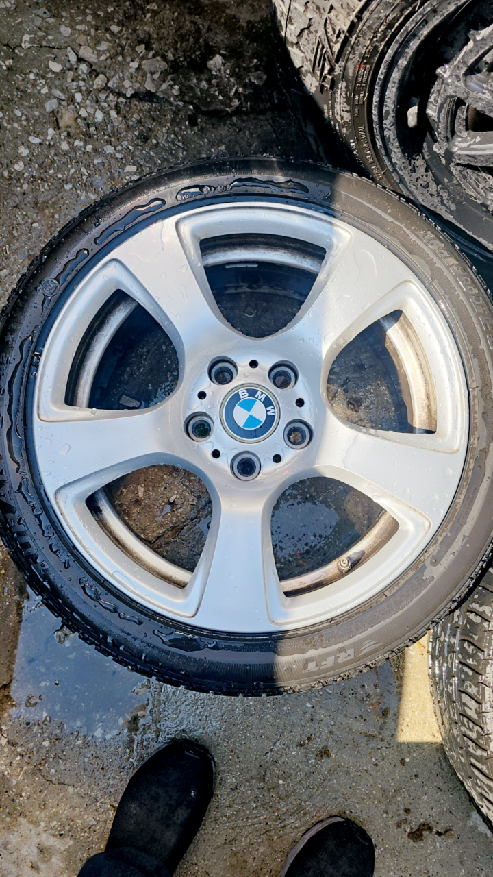 BMW 17" Wheels and Tires like new