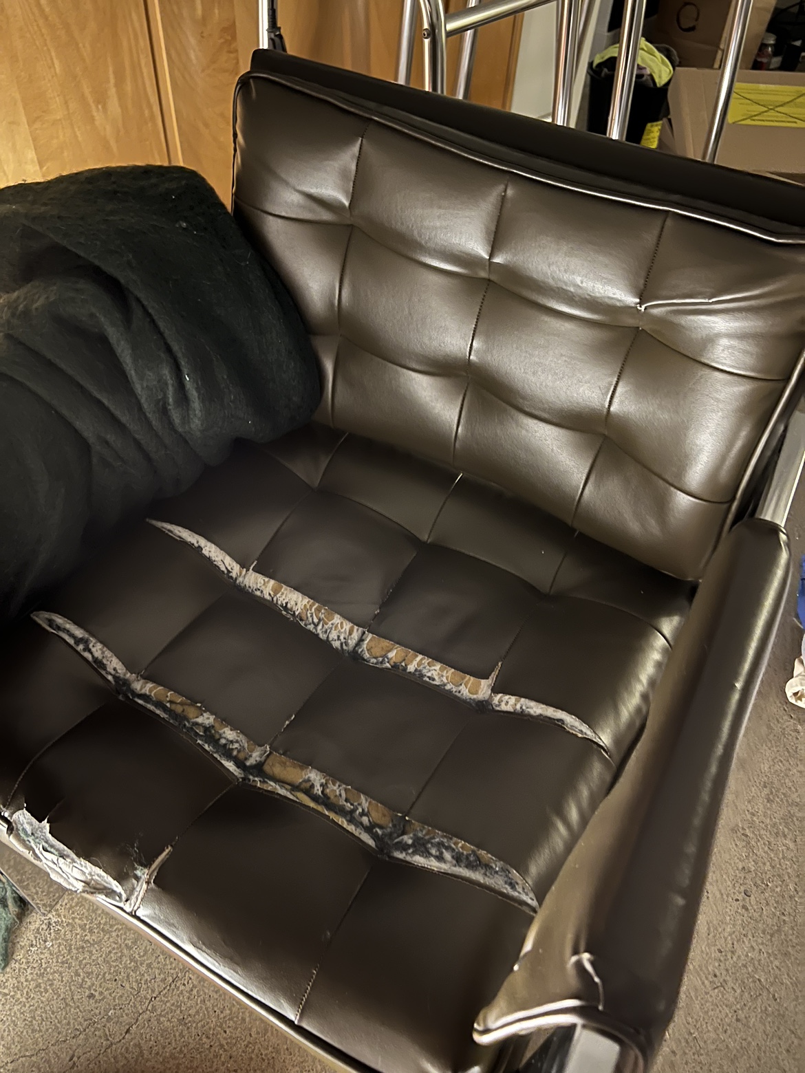 Chrome leather chair - photo 2