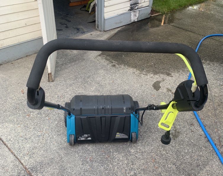 Yardworks 14" Aerator - photo 3