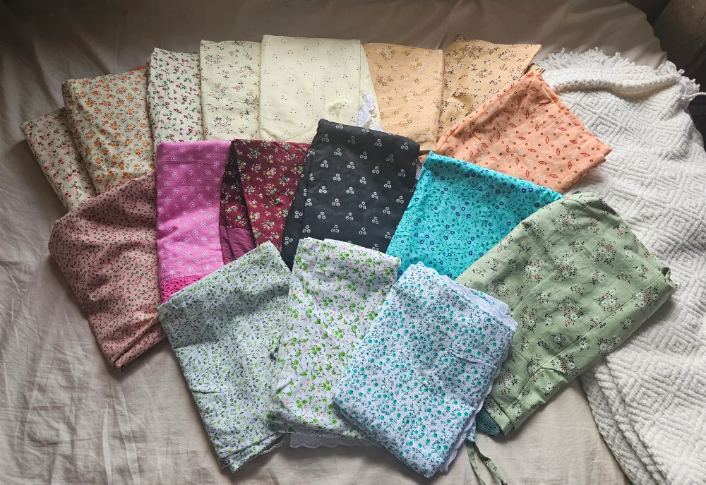 New Hijabs for Sale! (10+ colors) image indicator(2)