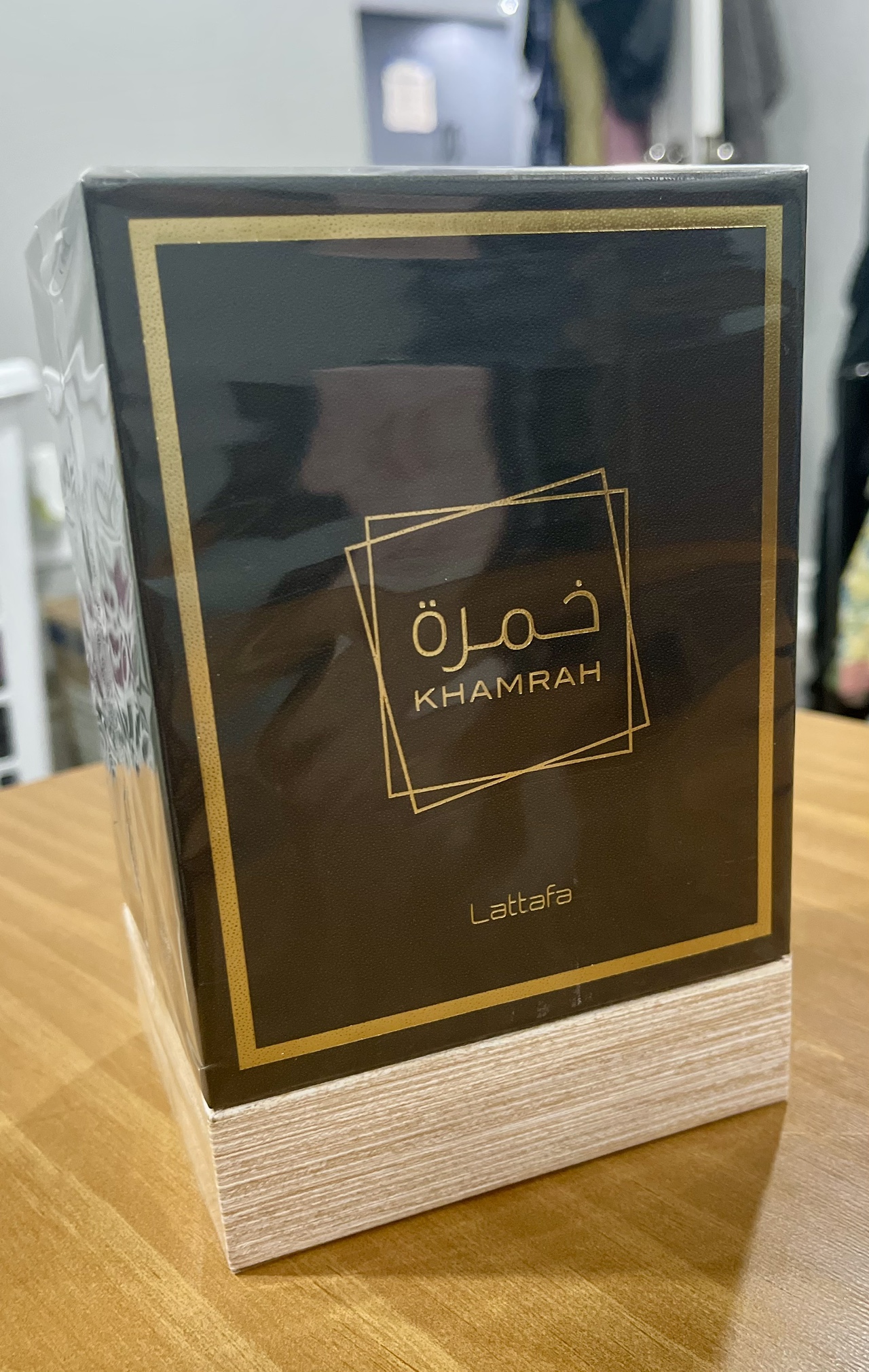 Lattafa Khamrah Perfume - photo 2