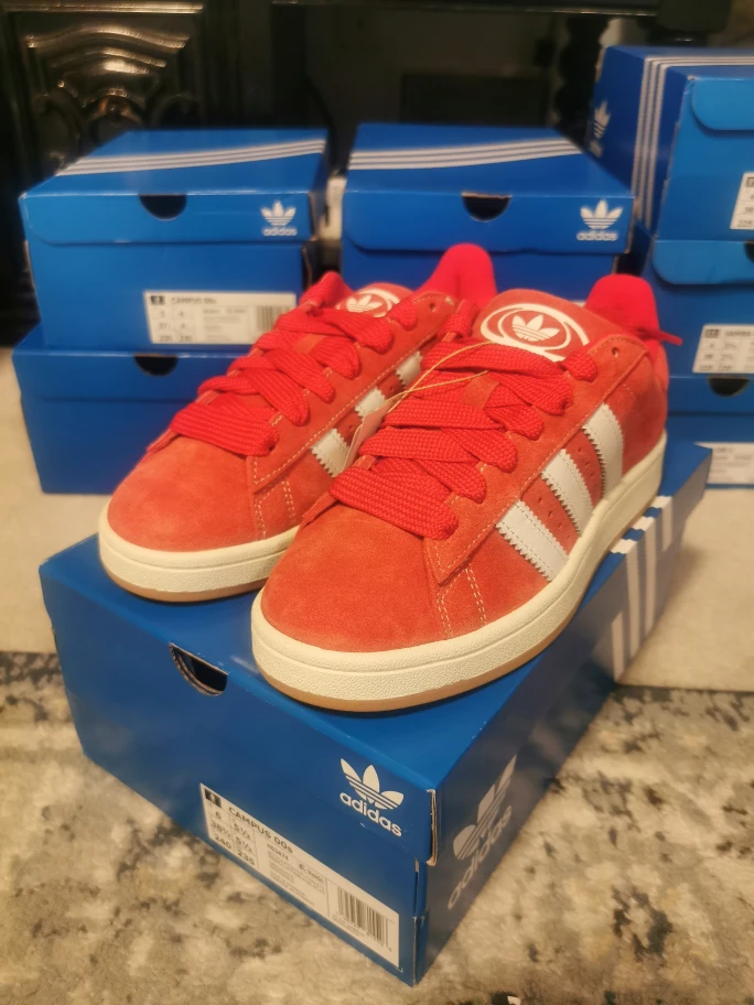 Adidas Campus 00s