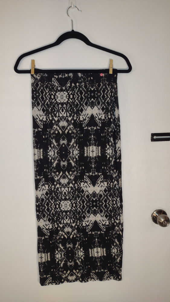 Black and White Patterned Skirt - photo 2