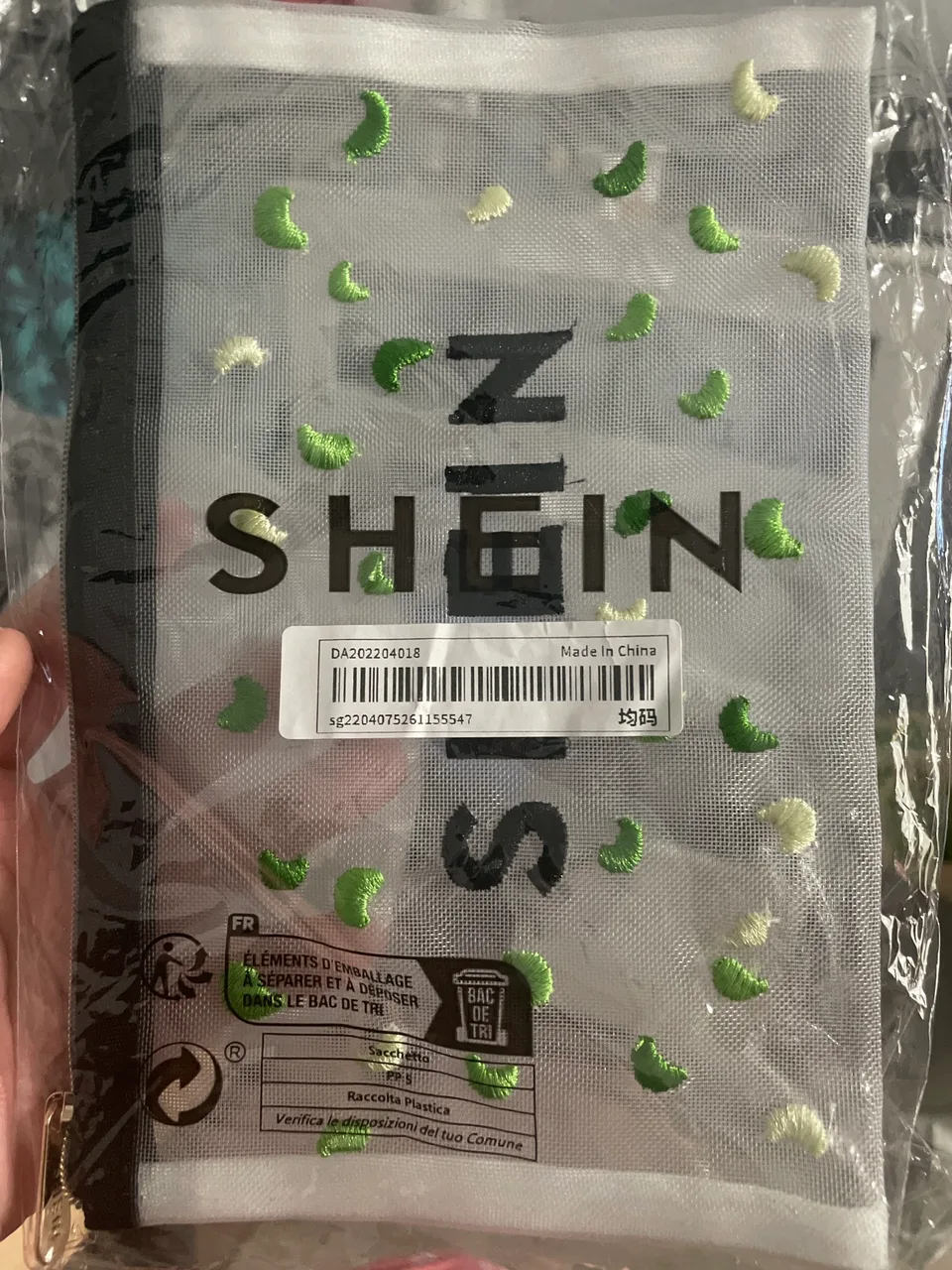 SHEIN Mesh Makeup Bag thumbnail