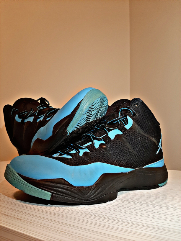 Air Jordan - photo 3
