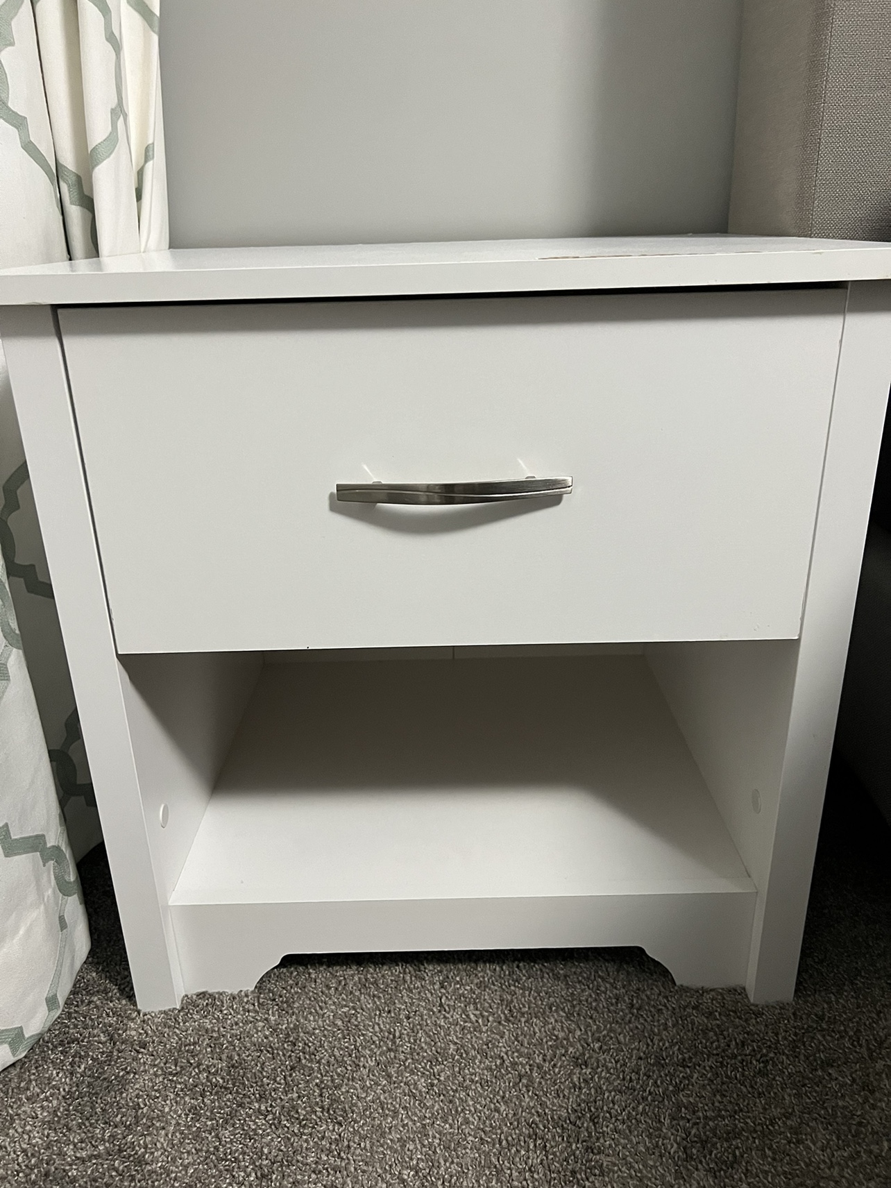 White Dresser with 2 Side tables - photo 4