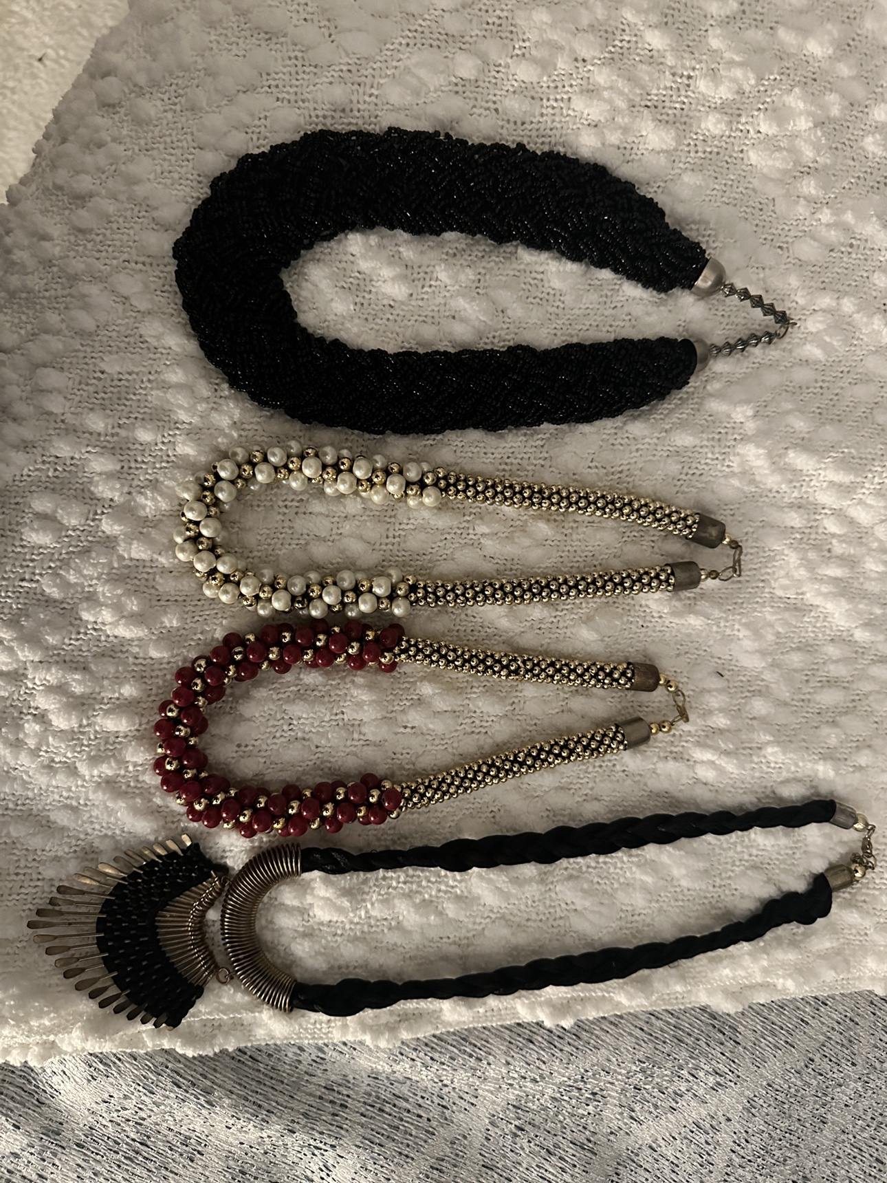 Accessories - Necklaces #freecycle - photo 2