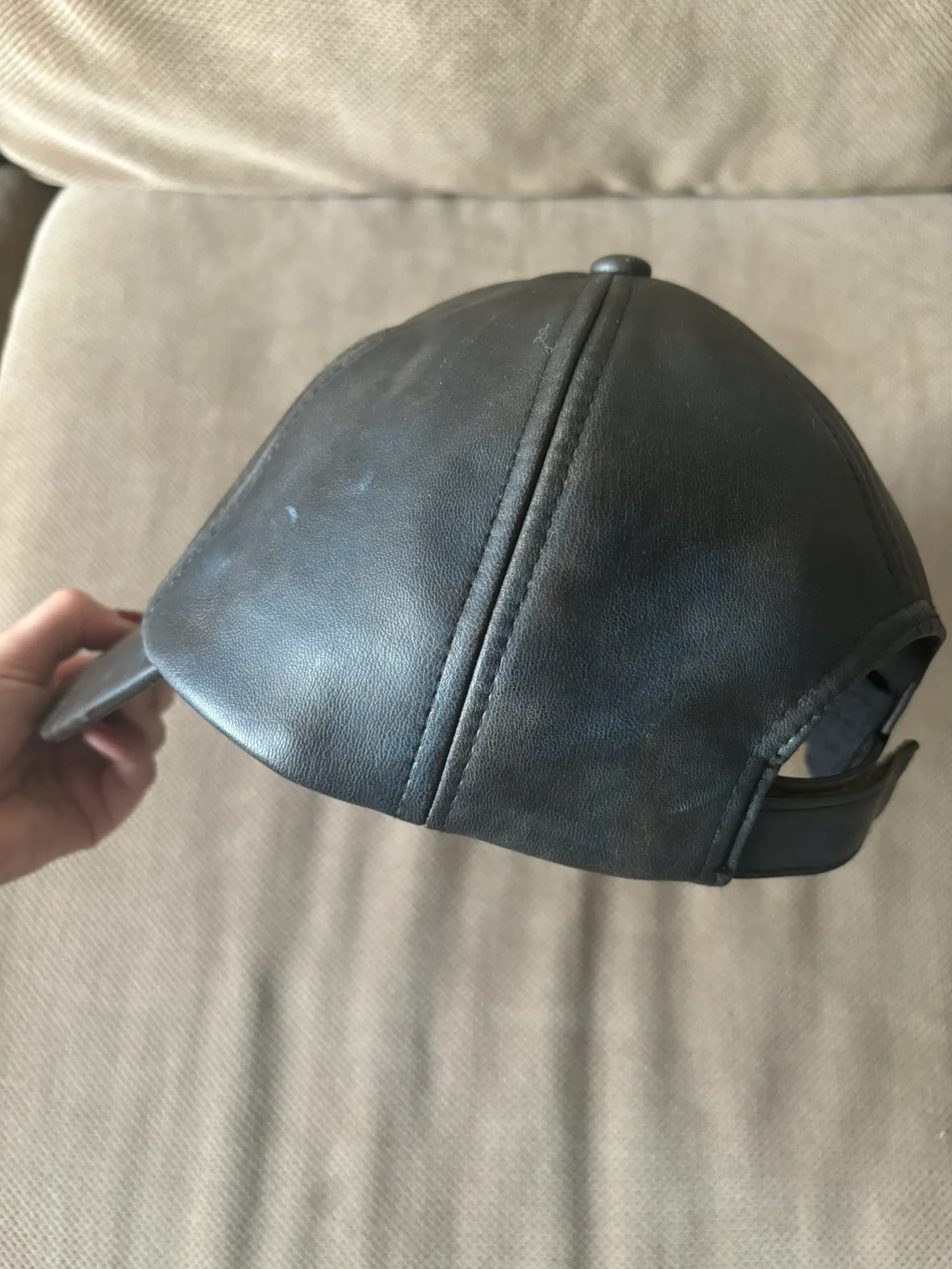 Zara | Hat image indicator(4)