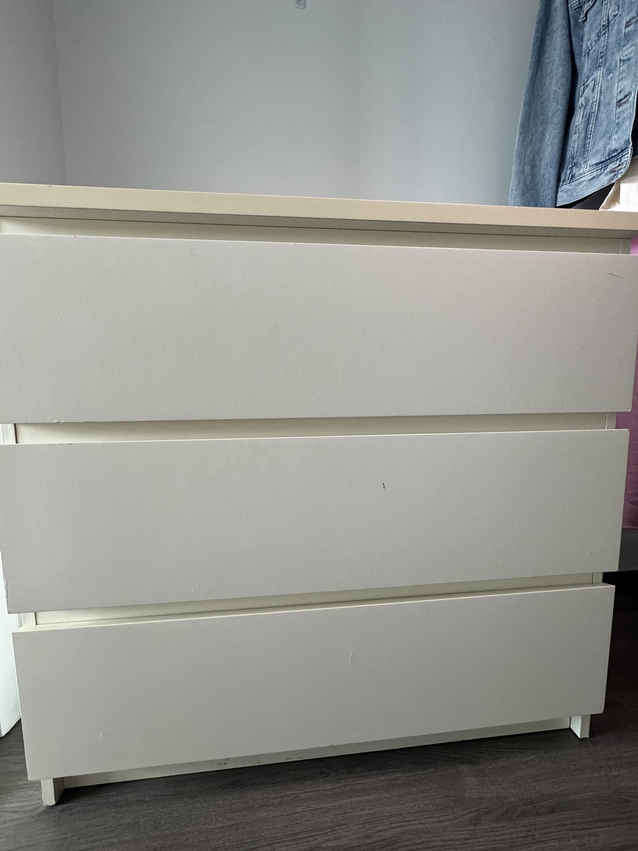 White 3-Drawer Dresser - photo 4