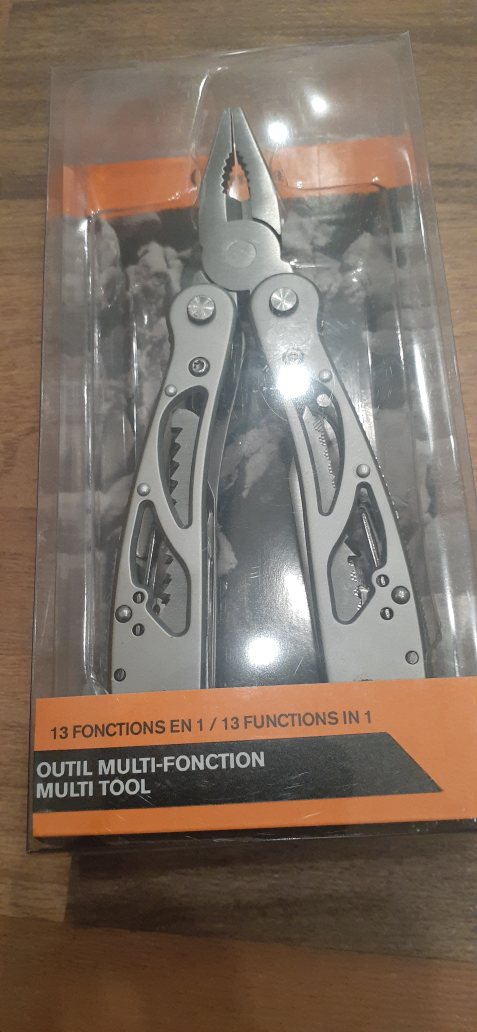 13-in-1 multi tool