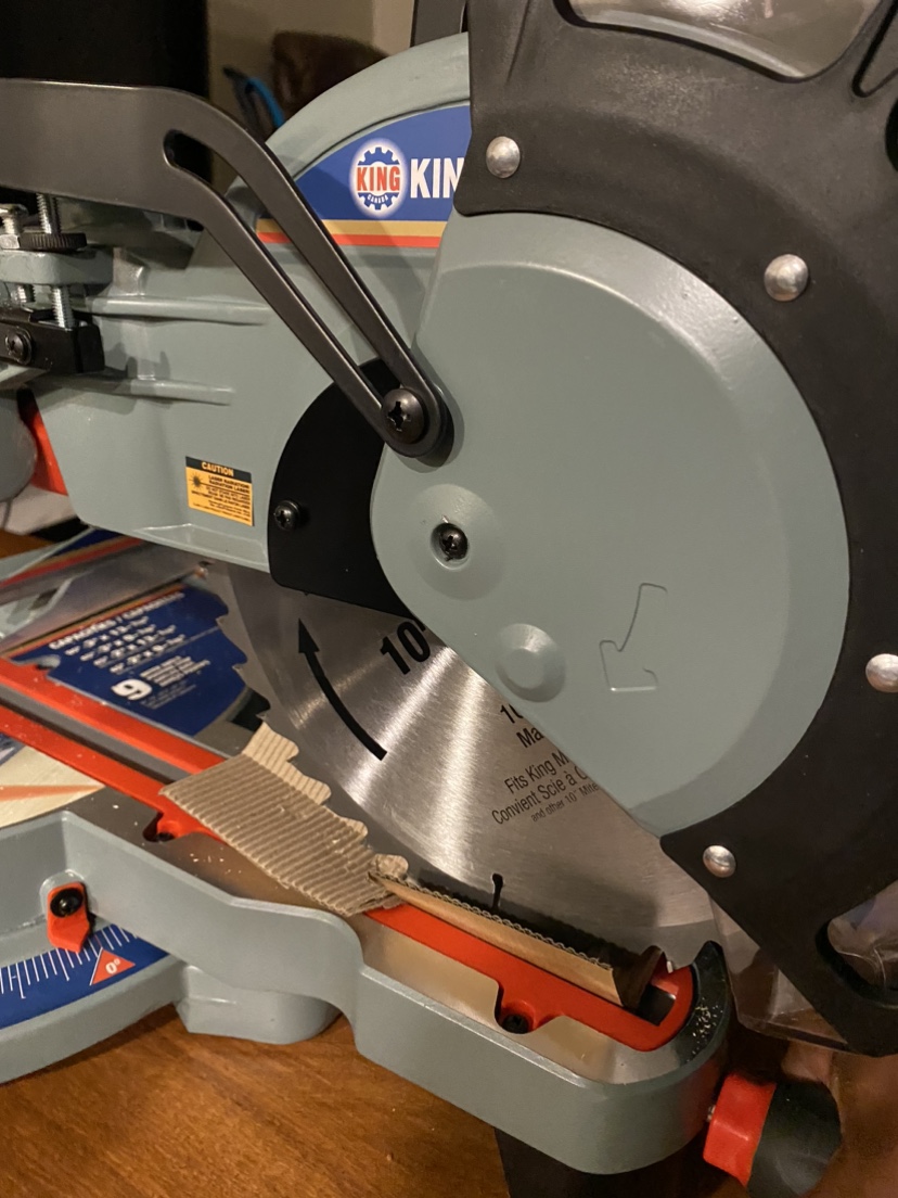 King Canada 10" Sliding Compound Miter Saw with Twin Laser Guide - photo 4
