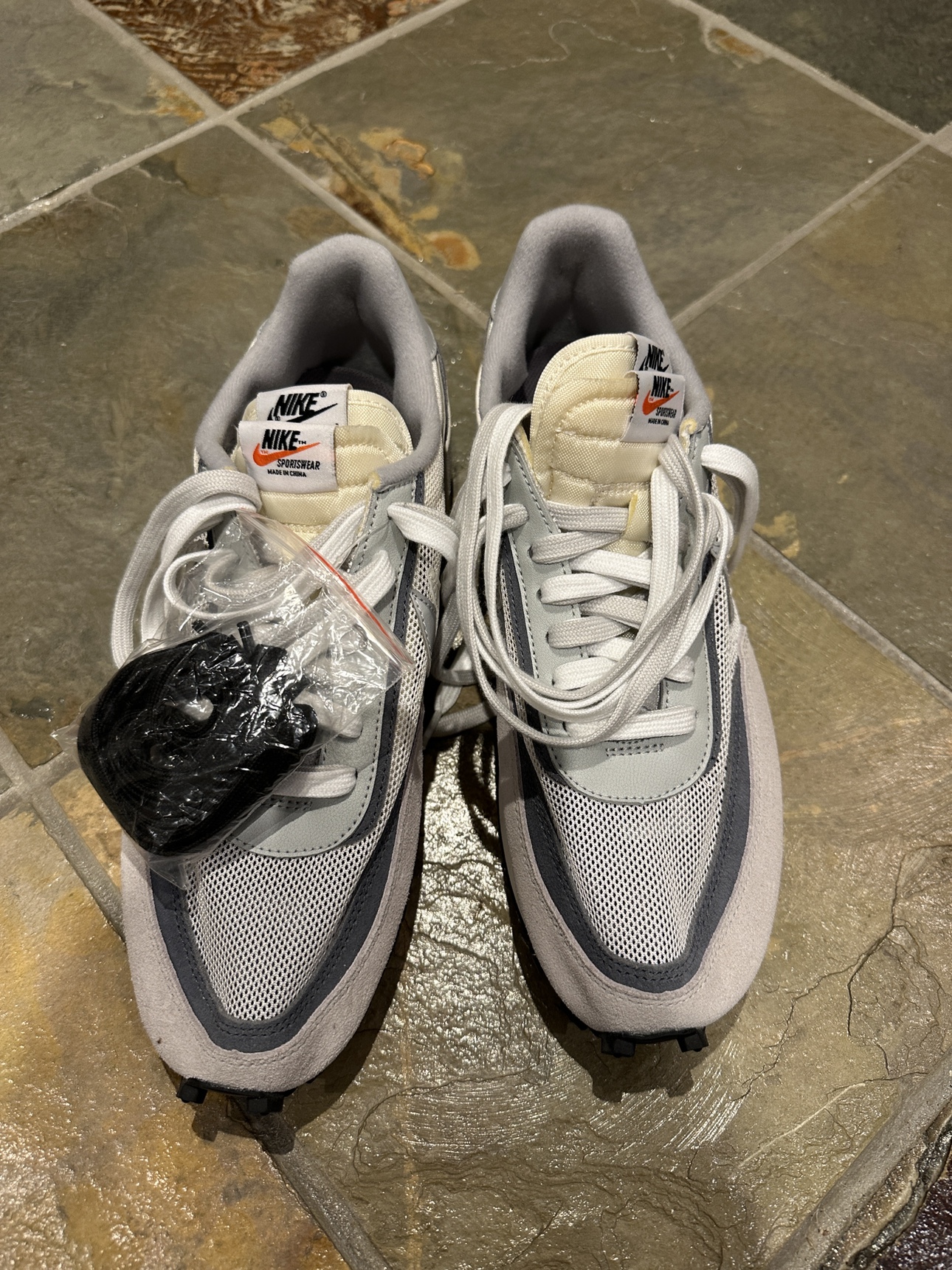 Nike sneakers size 9.5