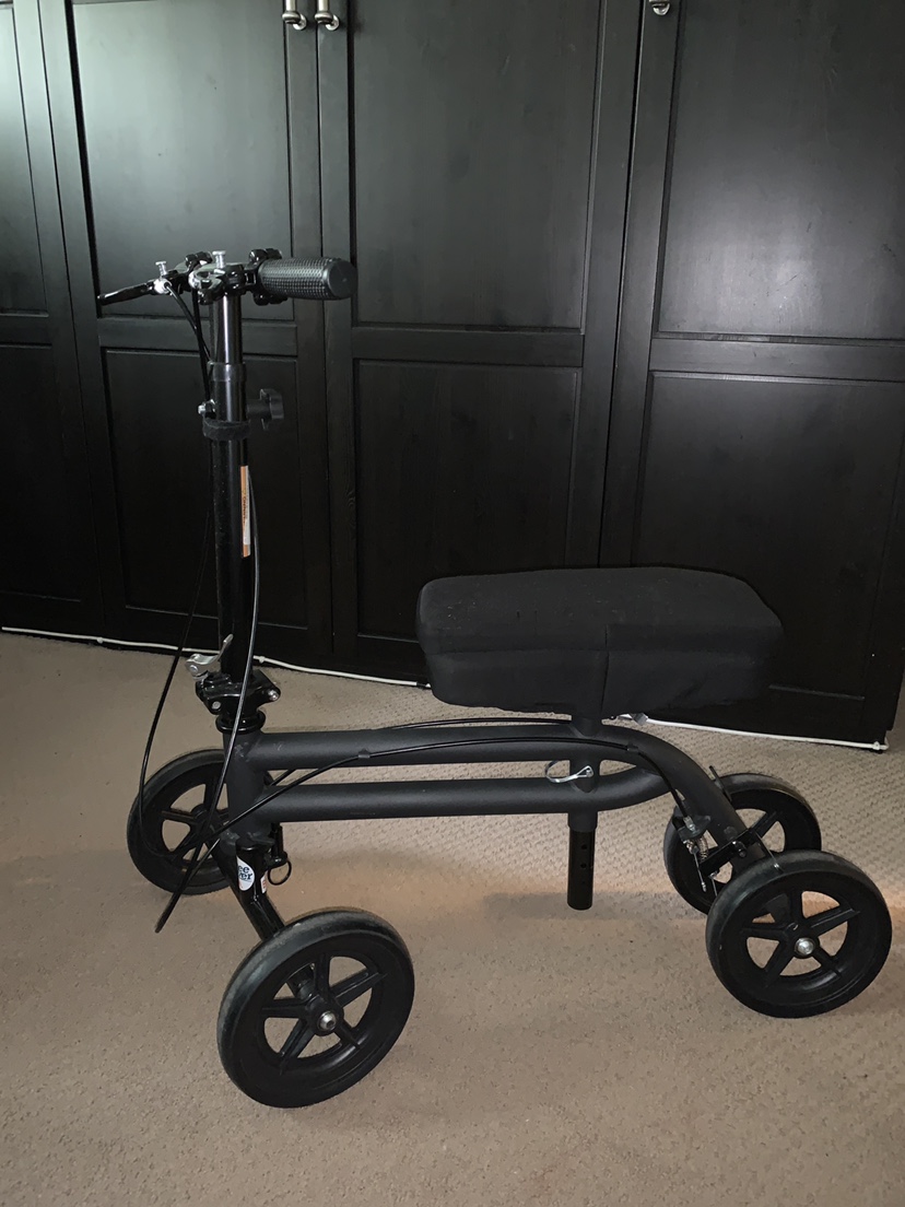 Knee Rover Knee Scooter