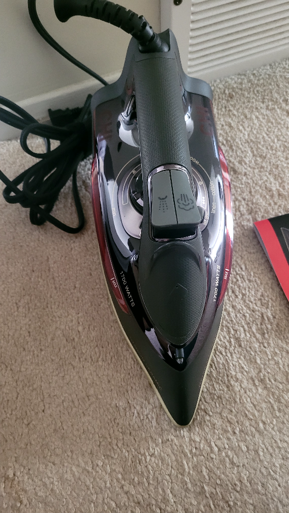 New CHI Steam Iron - photo 2