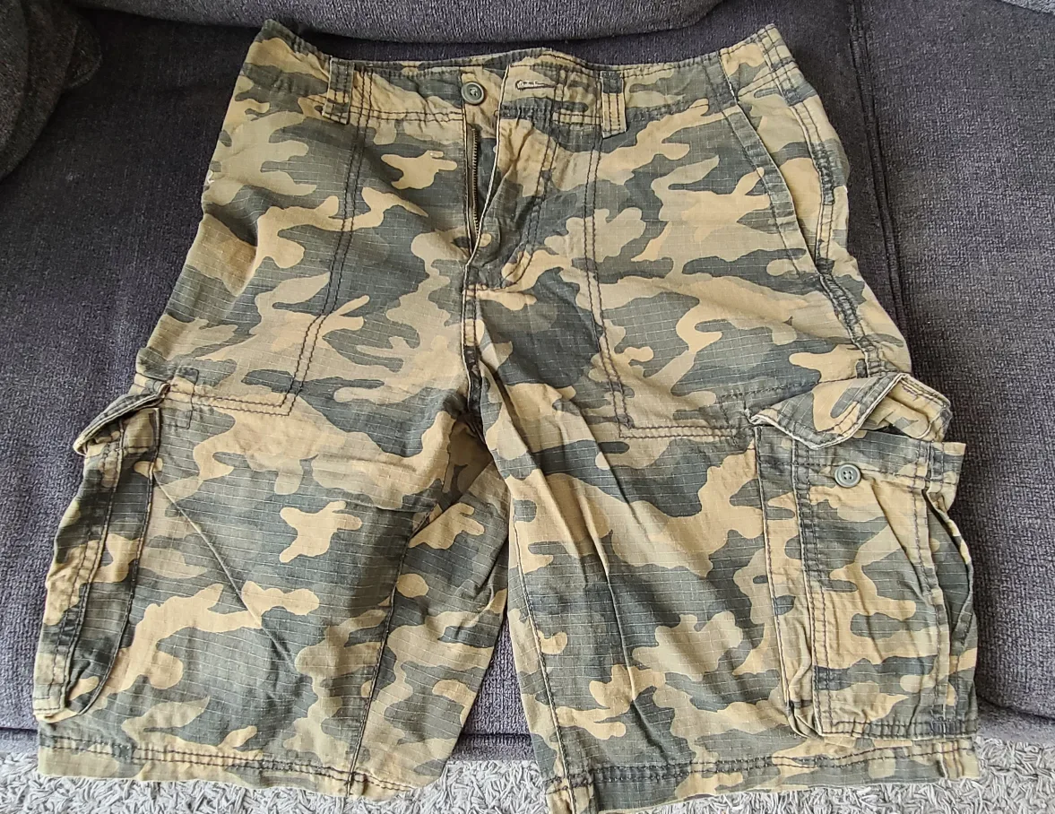 Size 30 Men's casual cargo pant thumbnail