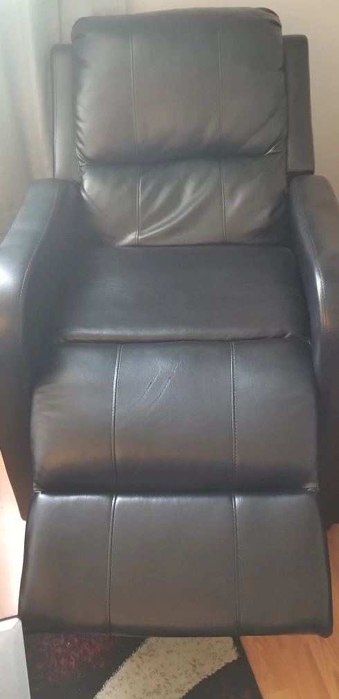 Black Recliner Chair - photo 2