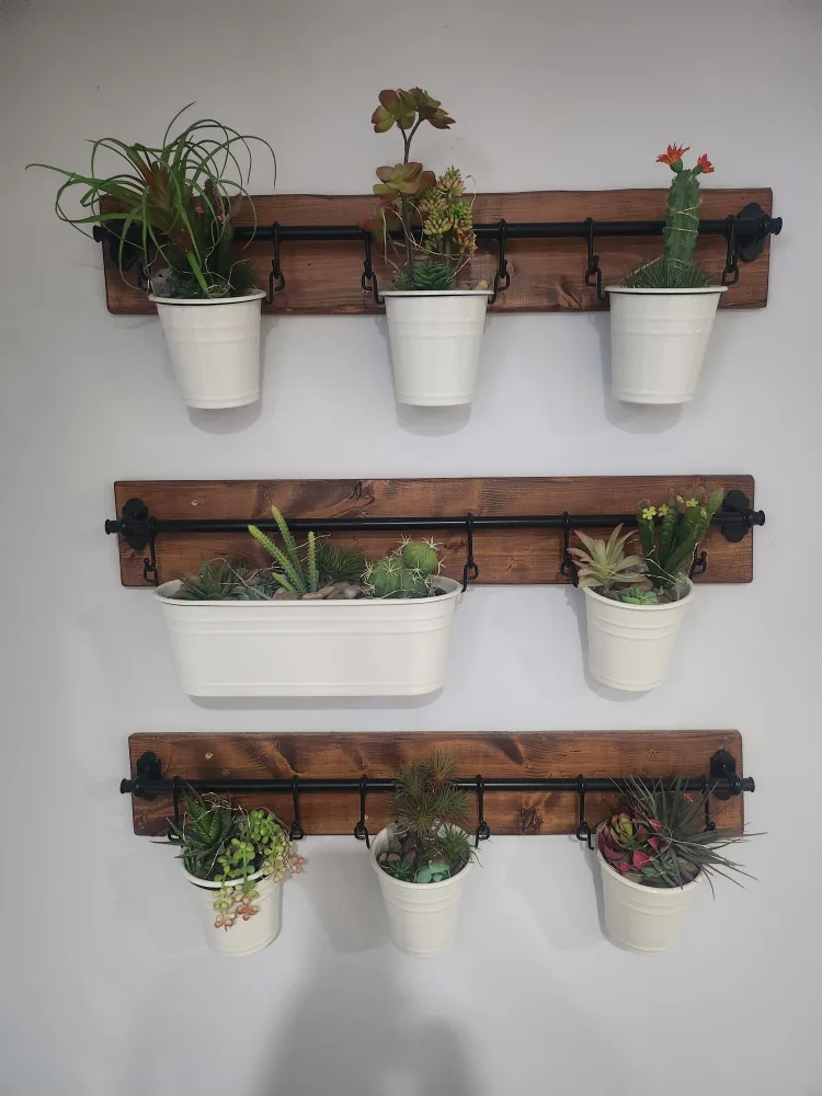 Rustic Artifical Plant Stand thumbnail