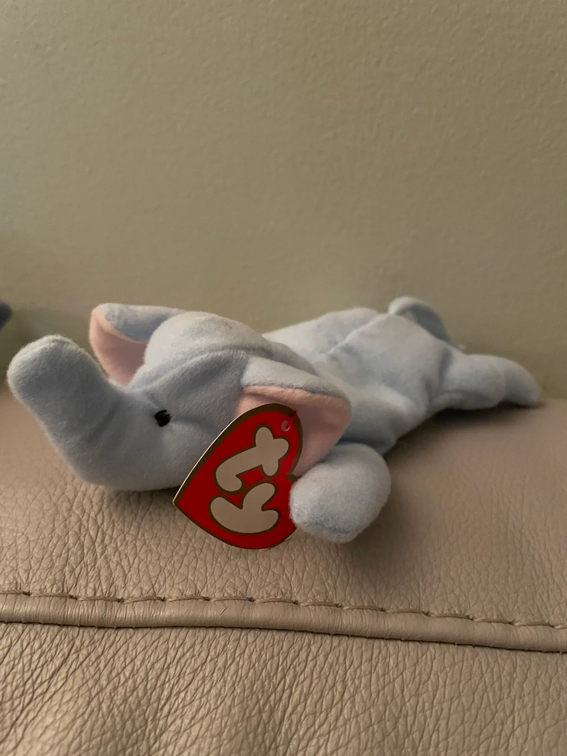Family of Ty beanie babies image indicator(3)